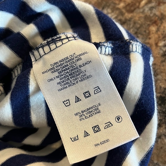 Women’s Lands End Small Fitted L/S Striped Turtleneck Shirt - Picture 6 of 6